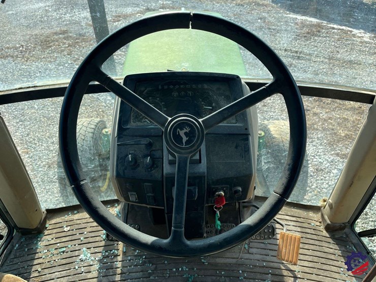 john-deere-6405-image-39