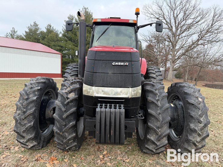2010-case-ih-magnum-305-image-2