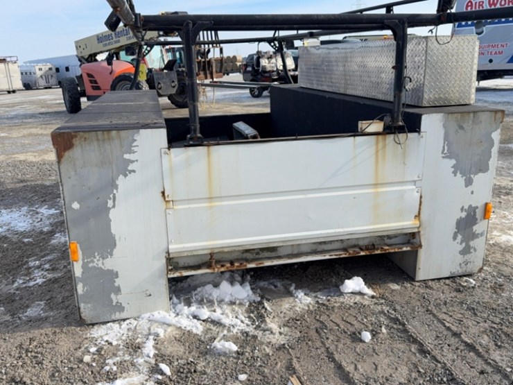 omaha-truck-bed-w/-ladder-rack-image-10