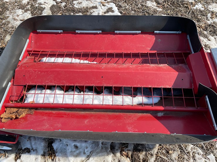 mayrath-10-roll-away-image-2