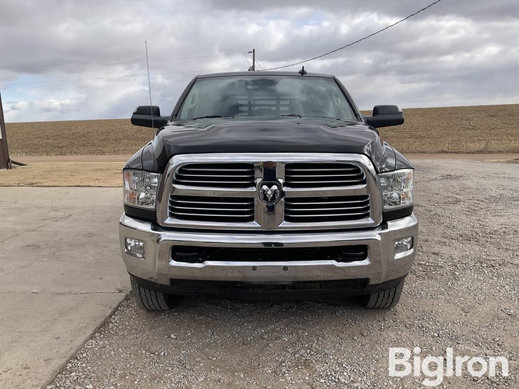2016-ram-2500-hd-image-2