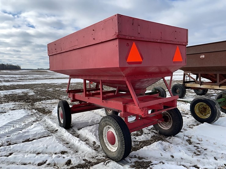 tag-#200,-killbros-100-bu-gravity-wagon-w/gear-image-6