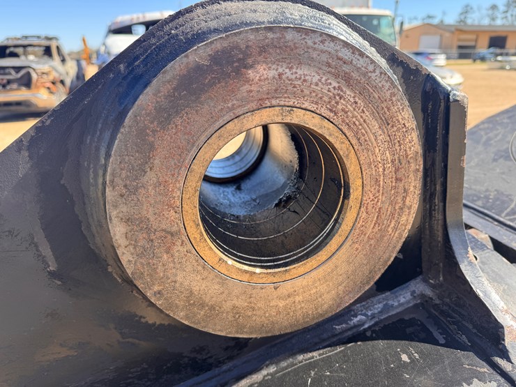 #2760-•-2018-shearcore-fortress-sf75r-rotating-shear-image-10