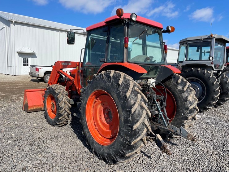 2003-kubota-m9000dtc-image-9