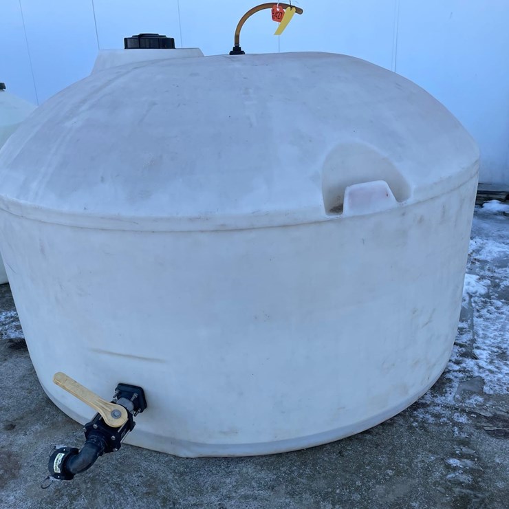 Tag #427, 1000 gal flat bottom