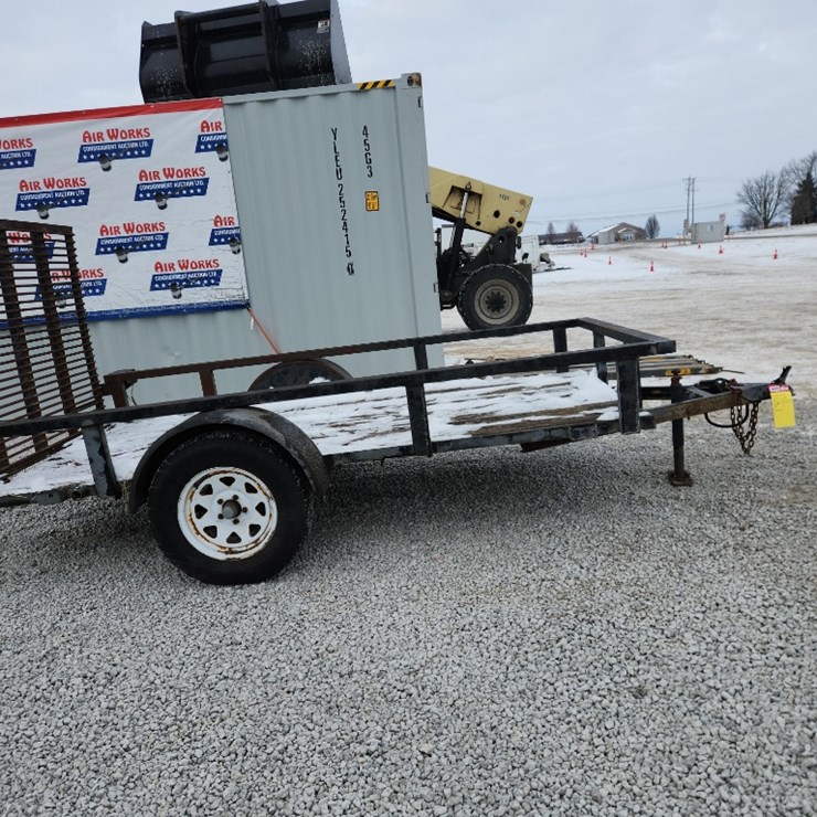 MFD flat bed trailer, Top Brand, Vin#5HLET1012BF111138 10'x5' Flat bed Single Axle w/Ramp
