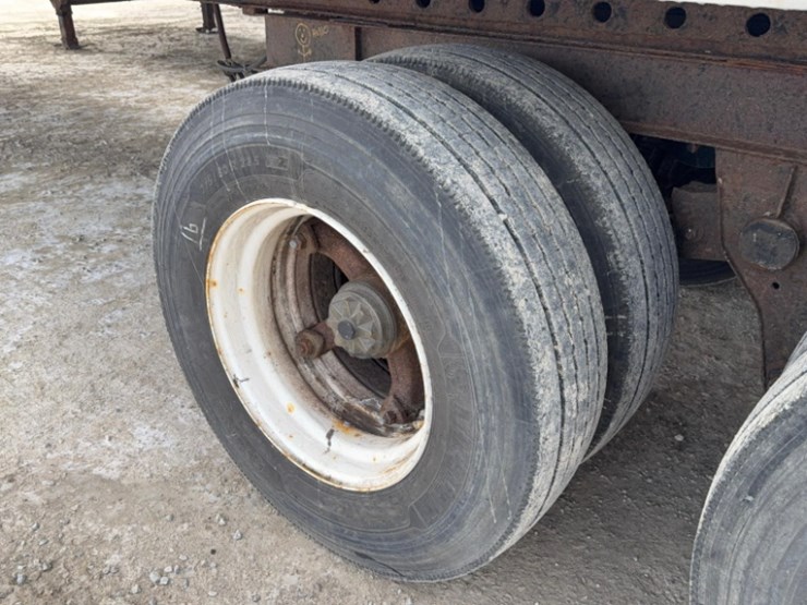 fruehauf-trailer-image-16