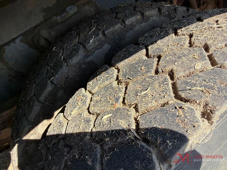 2003-international-durastar-4300-image-20