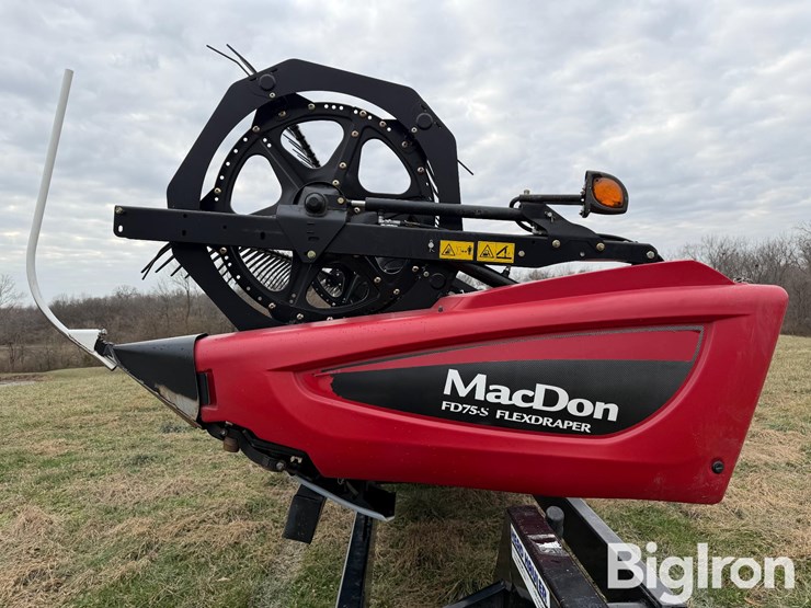 2017-mac-don-fd75-image-14