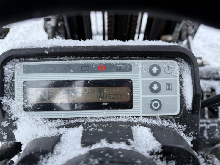 nissan-model-60-sn#-f811013-15,237hrs-40"-forks-image-2