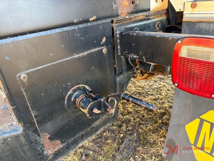 2017-freightliner-water-truck-image-16