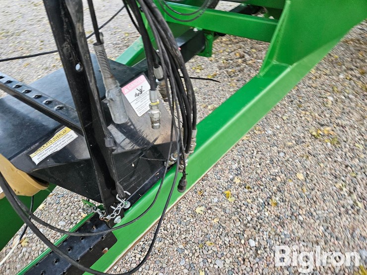 2009-j&m-875-18-image-9