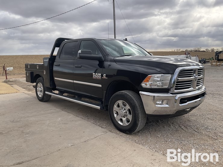 2016-ram-2500-hd-image-3