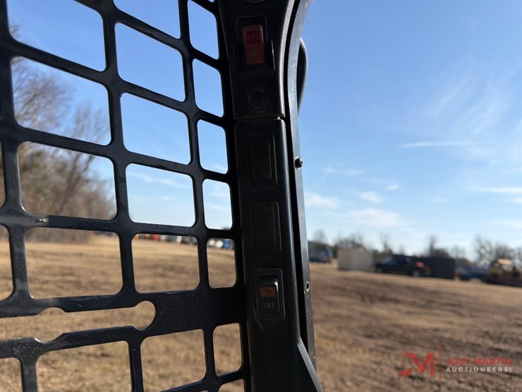 2019-bobcat-t770-image-20