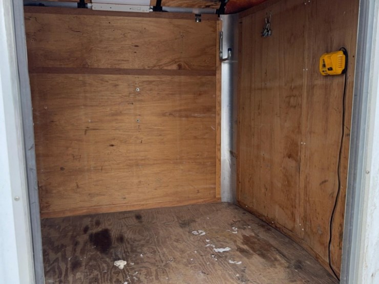 roadmaster-12'x7'-enclosed-tandem-axle-trailer-w/swing-rear-and-side-doors-vin#3dt21152521004501-image-16