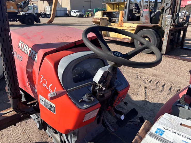 kubota-m6040-image-7