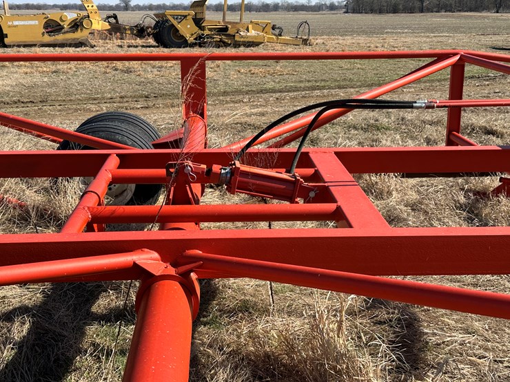 fair-oaks-18x52-image-53