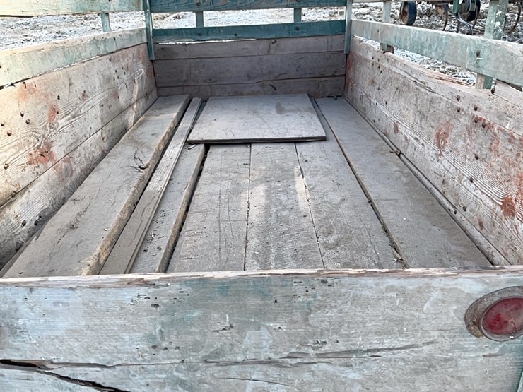 tag-#512,-single-axle-wood-trailer*-image-13