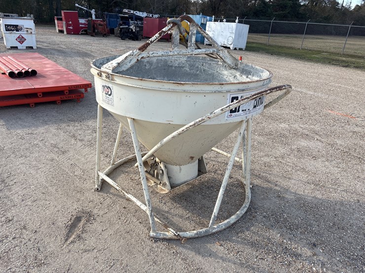 #5352-•-gar-bro-concrete-bucket-image-2