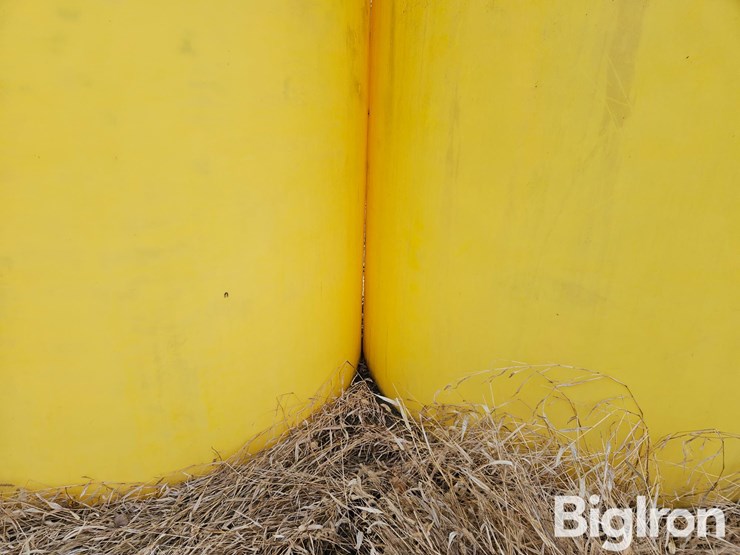 3000-gal-poly-liquid-holding-tanks-image-18