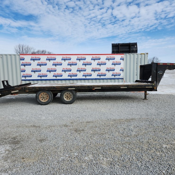 1999 Moritz Internation Inc. Model FBG-5+20, SN# 4WXFF2029X1003978 20'Deck w/5' Dovetail