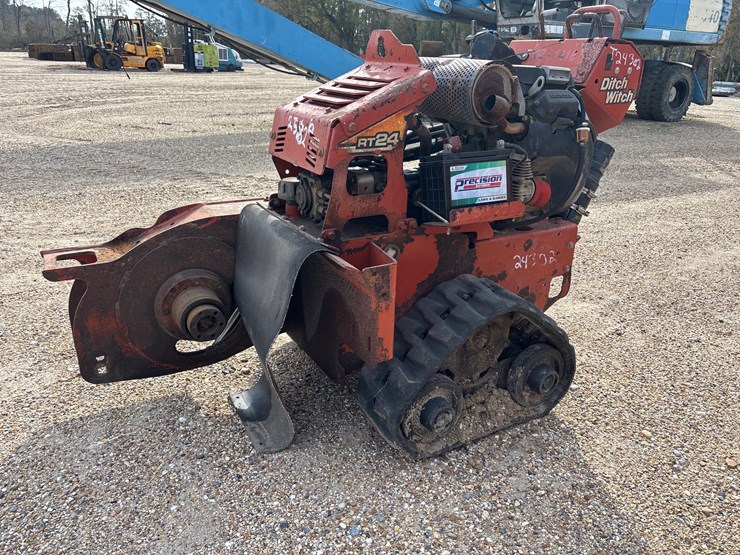 ditch-witch-rt24-image-2