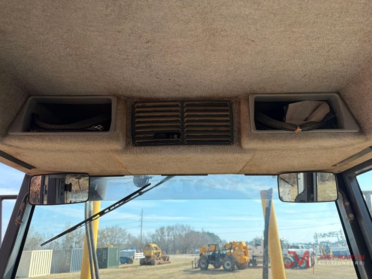 2006-volvo-g946-image-29