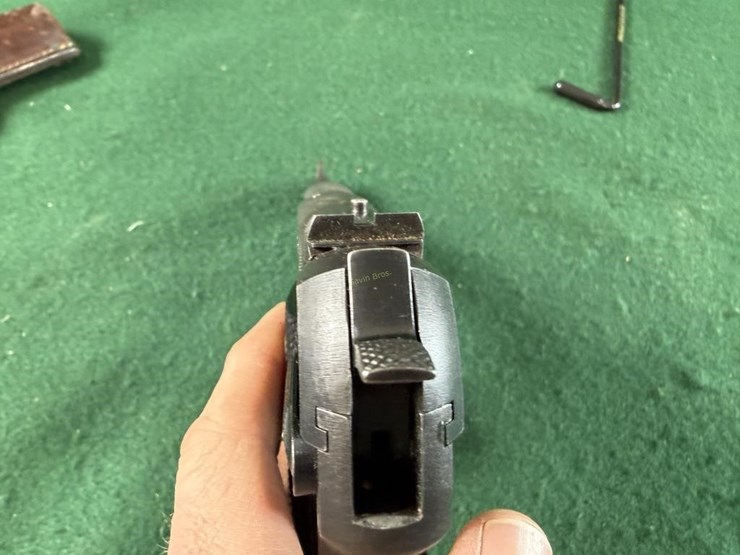 hi-standard-mdl.-hb-22lr-pistol-image-12