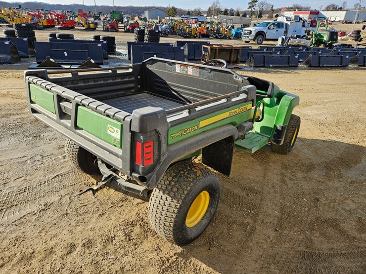 john-deere-tx-4x2-image-5