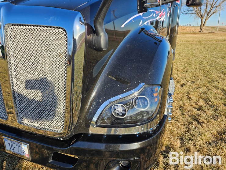 2014-kenworth-t680-image-12