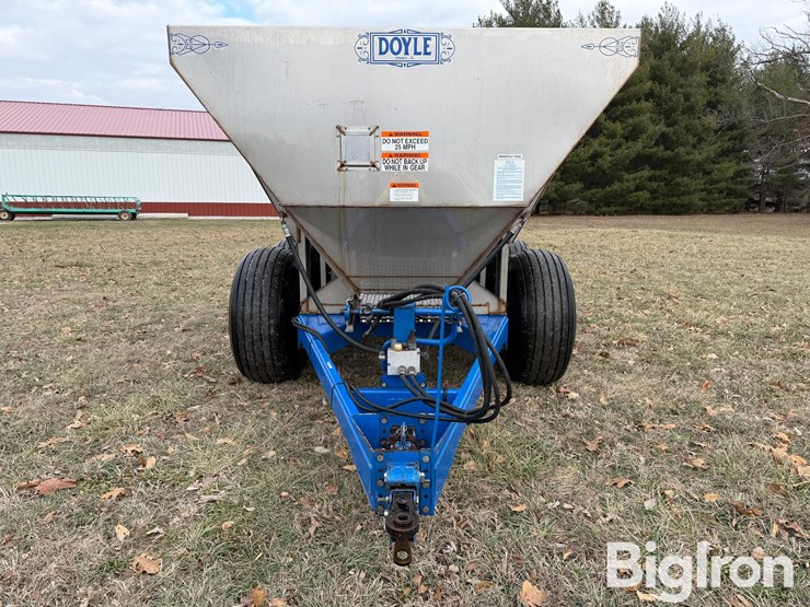 2013-doyle-t/a-8-ton-304-stainless-hopper-fertilizer/lime-spreader-image-2