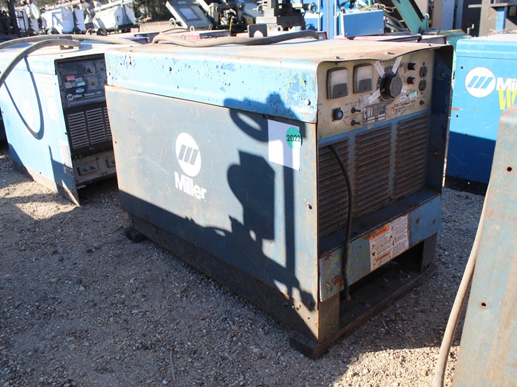#3485-•-miller-deltaweld650,-welder-image-1