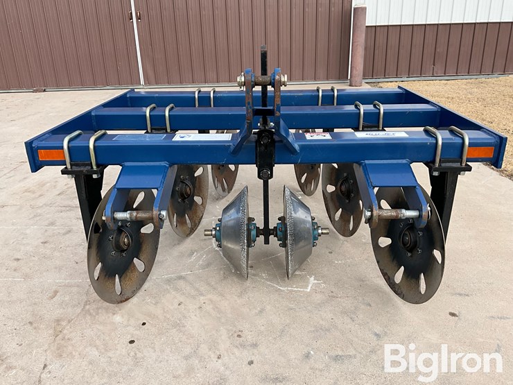 blu-jet-track-master-image-2