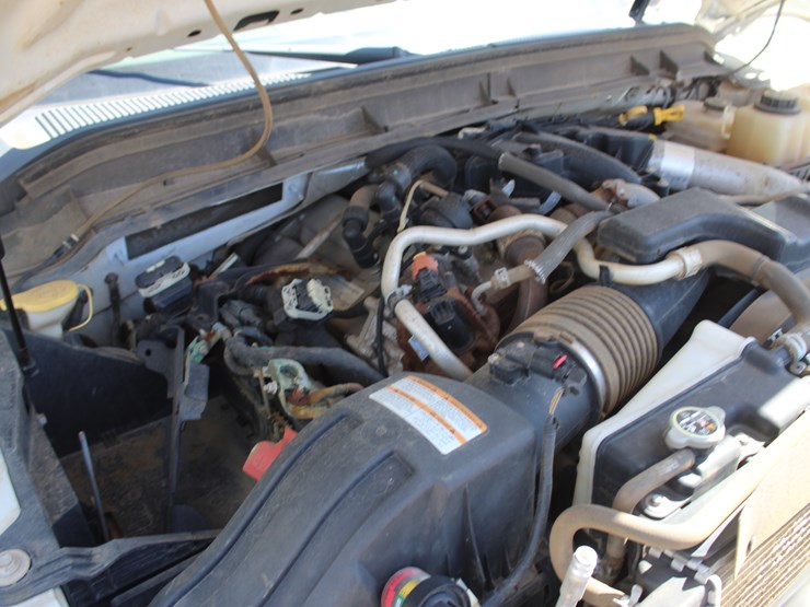 2016-ford-f550-image-19