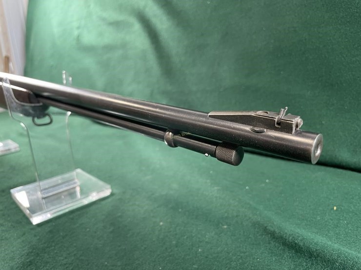 mossberg-mdl.45b-22-s,-l,-or-lr-rifle-image-5