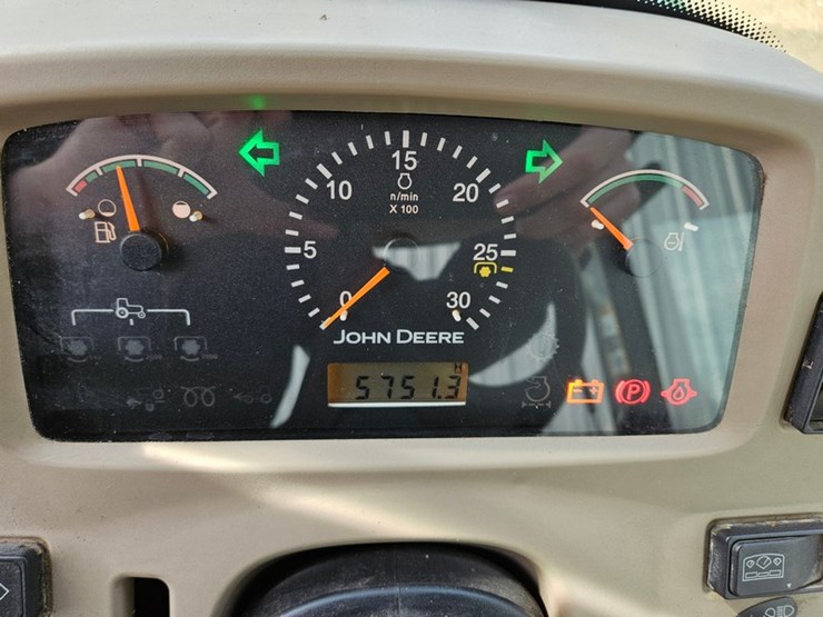john-deere-3720-image-25