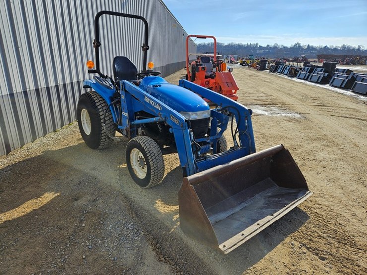 #165-•-new-holland-1630t-tractor-&-7308-loader-image-7