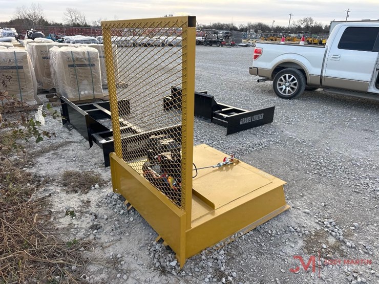 12,000-lb-winch-skid-steer-attachment-image-2