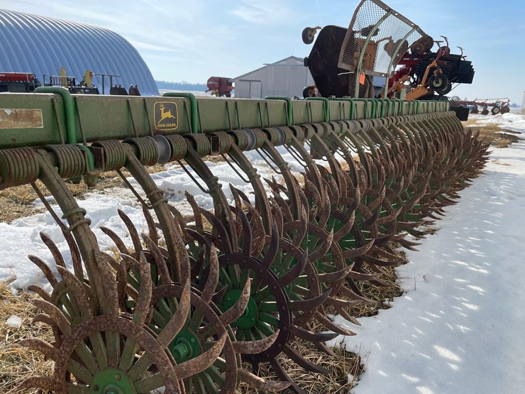 john-deere-400-image-5