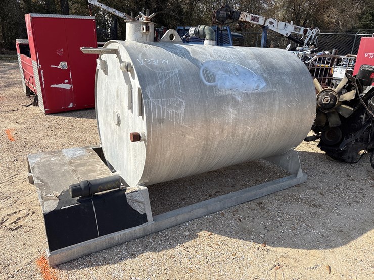 #33179-•-fuel-tank,-skid-mtd-image-2