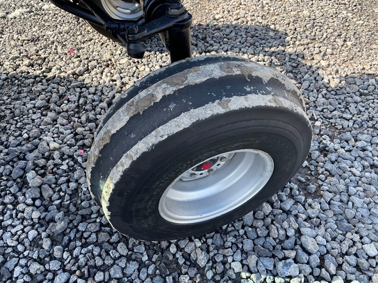 1980-white-2-85-image-17