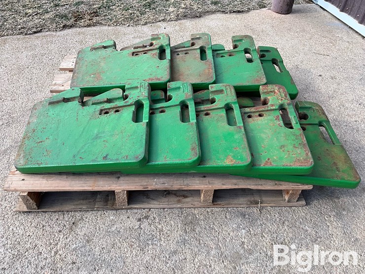 john-deere-tractor-suitcase-weights-image-8