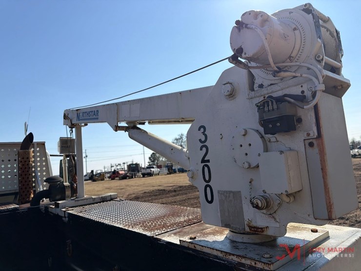 2003-international-durastar-4300-image-17