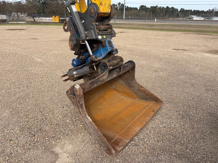 2022-komatsu-pc138us-lc-11-image-19