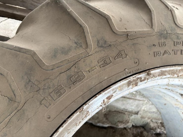 16.9-34-clamp-on-duals-image-4