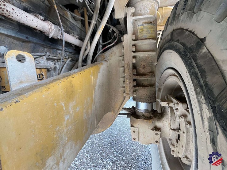 1992-caterpillar-773b-image-47