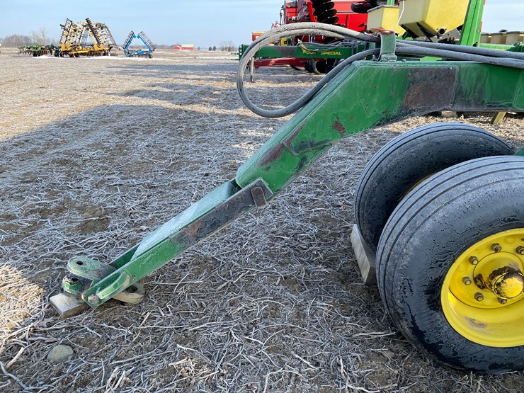 john-deere-750-image-4