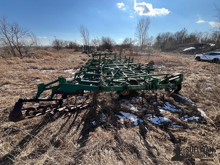 john-deere-44-image-4