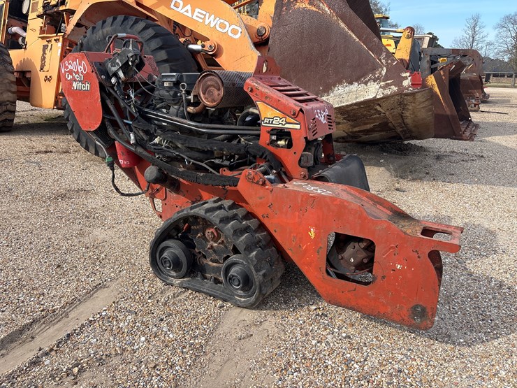 ditch-witch-rt24-image-1