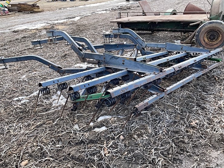 john-deere-630-image-4